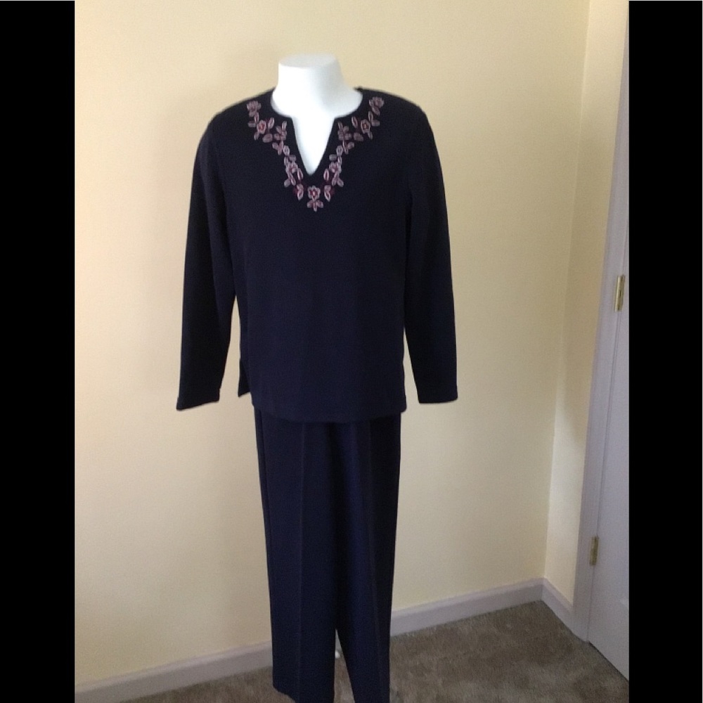 Petite Navy Top & Pants w Maroon Flower Embroidery